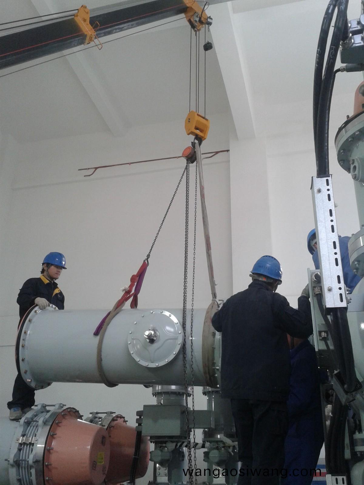 履帶式起重機圖(tu)片